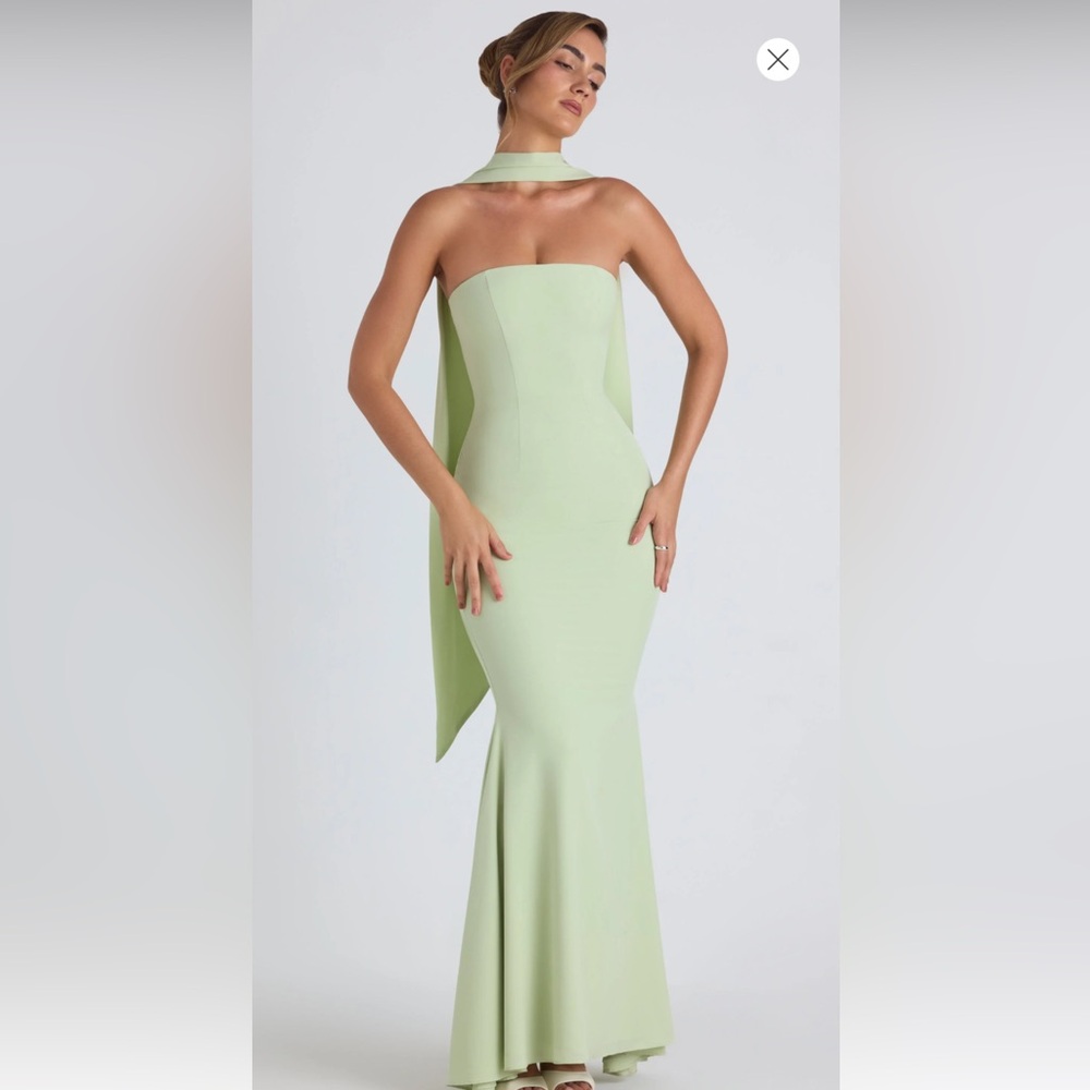 Elegant Strapless Green Dress
